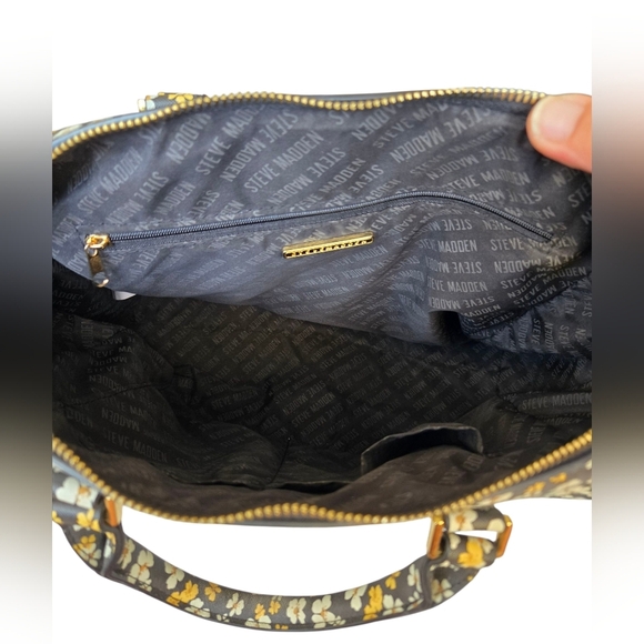 Steve Madden Floral Black and Yellow Women's Bag EUC - Picture 6 of 8